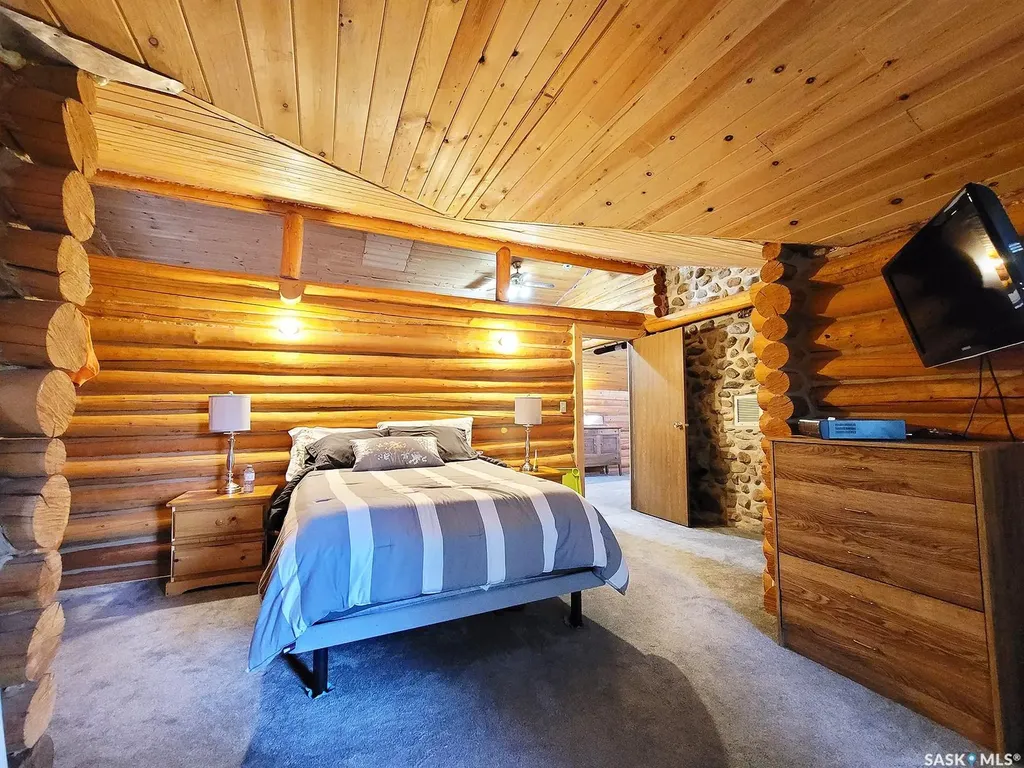 715 Chitek Drive Chitek Lake SK S0J 0L0