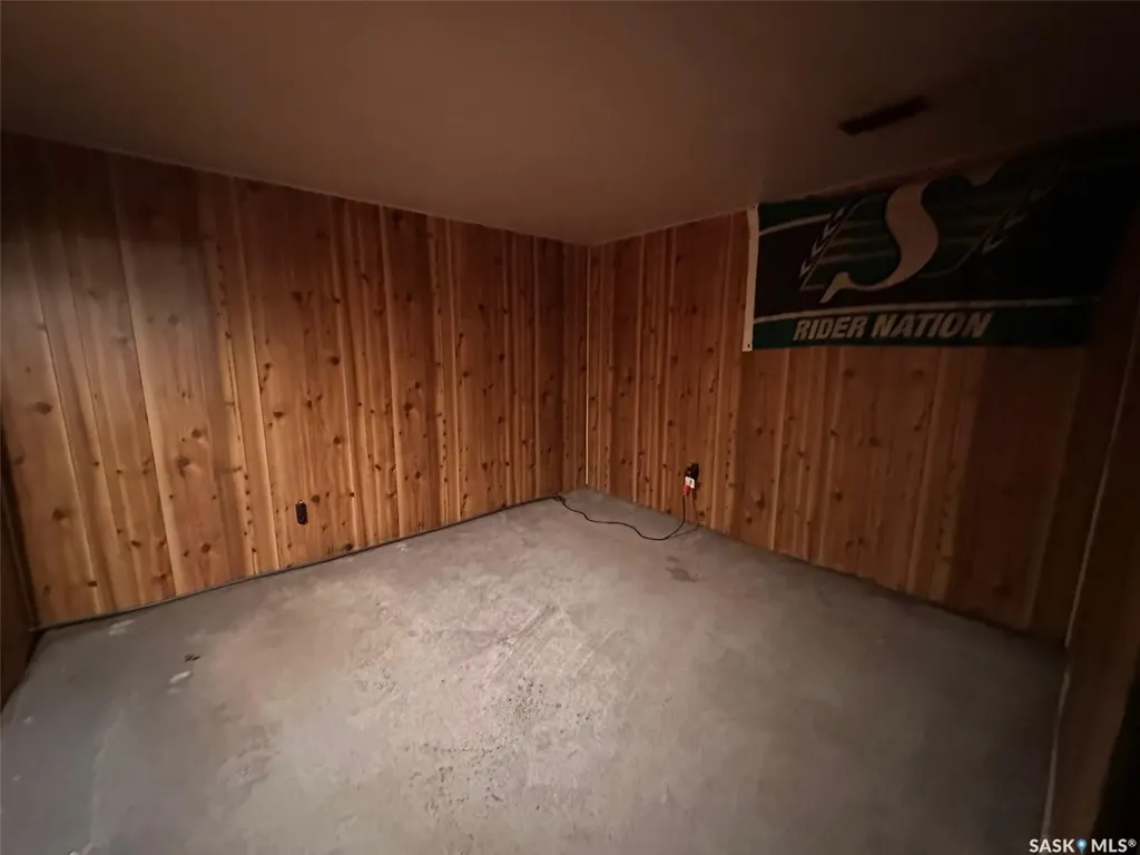 914 George Street Estevan SK S4A 1M6