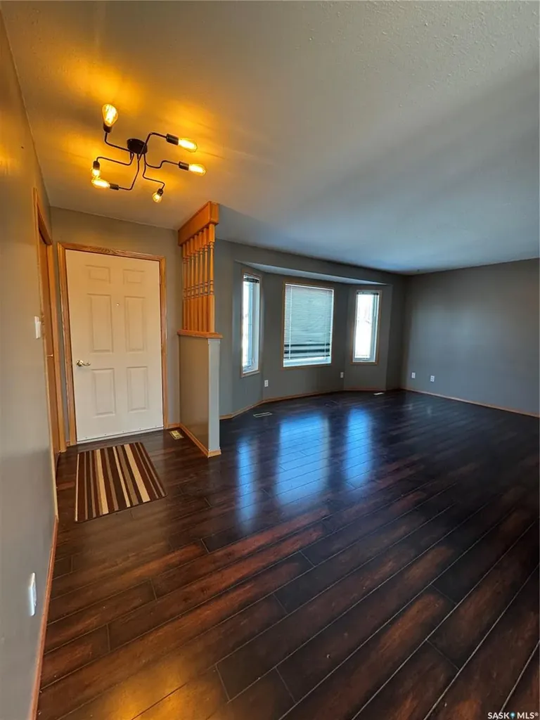 514 Macmillian Street Hudson Bay SK S0E 0Y0