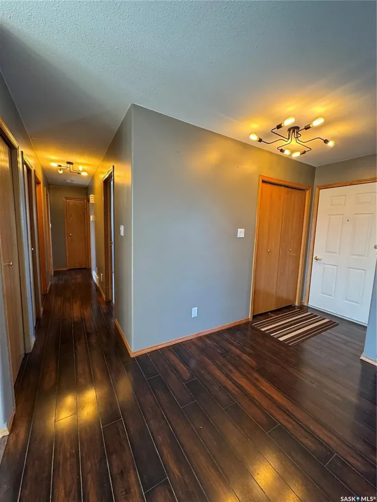 514 Macmillian Street Hudson Bay SK S0E 0Y0