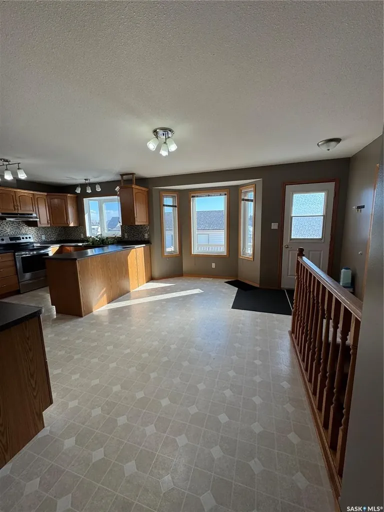514 Macmillian Street Hudson Bay SK S0E 0Y0