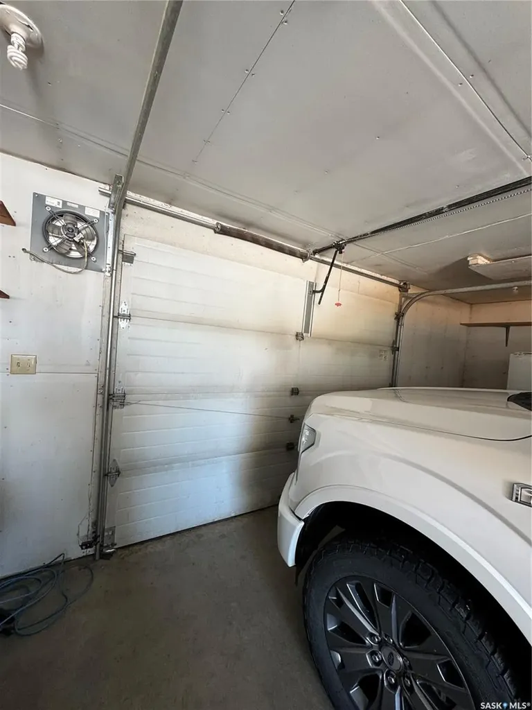 514 Macmillian Street Hudson Bay SK S0E 0Y0