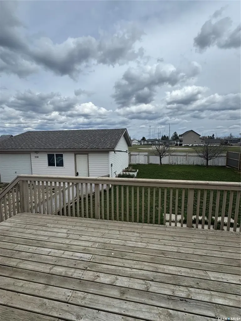 514 Macmillian Street Hudson Bay SK S0E 0Y0
