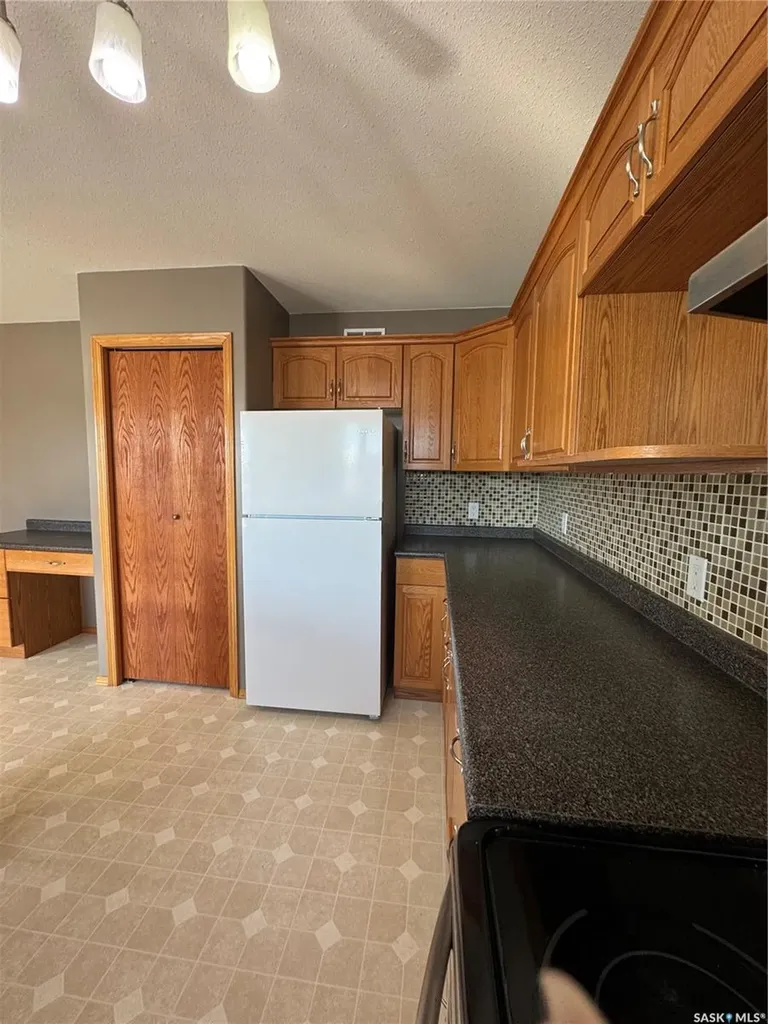 514 Macmillian Street Hudson Bay SK S0E 0Y0