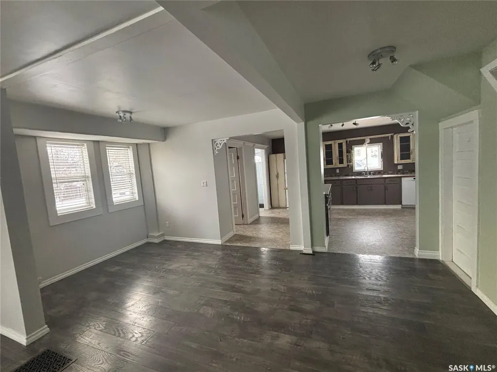 331 3rd Avenue W Assiniboia SK S0H 0B0