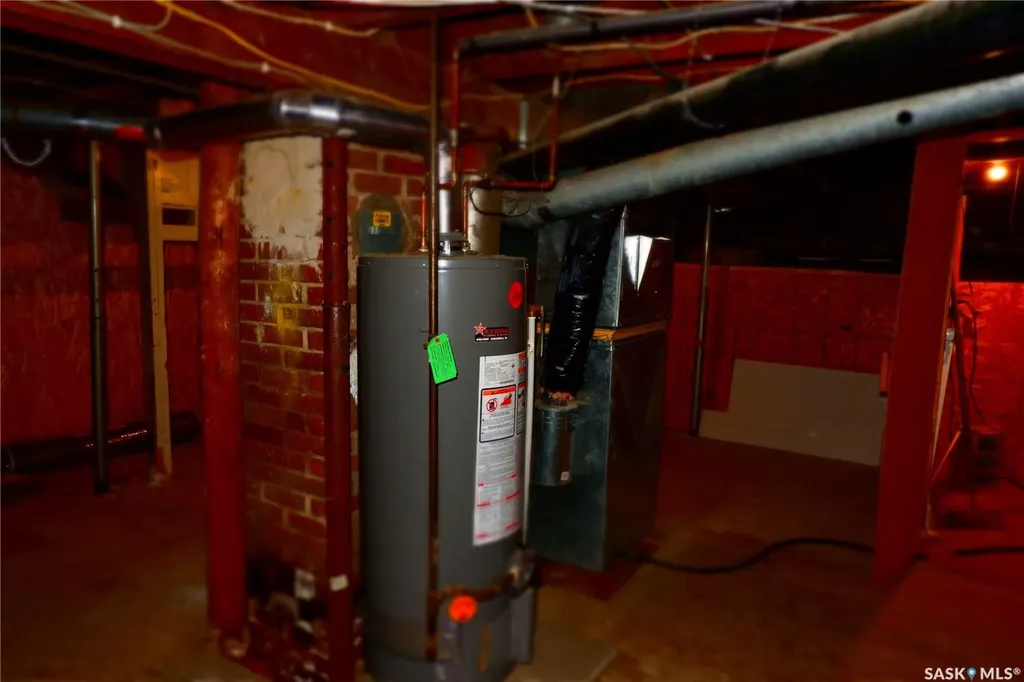 331 3rd Avenue W Assiniboia SK S0H 0B0