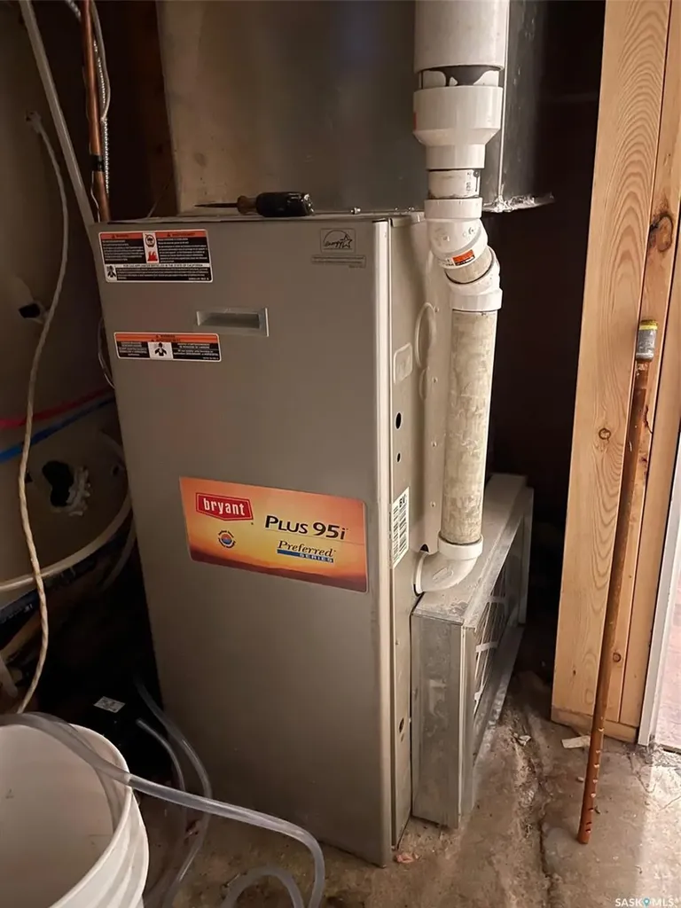 209 Pine Street Chitek Lake SK S0J 0L0