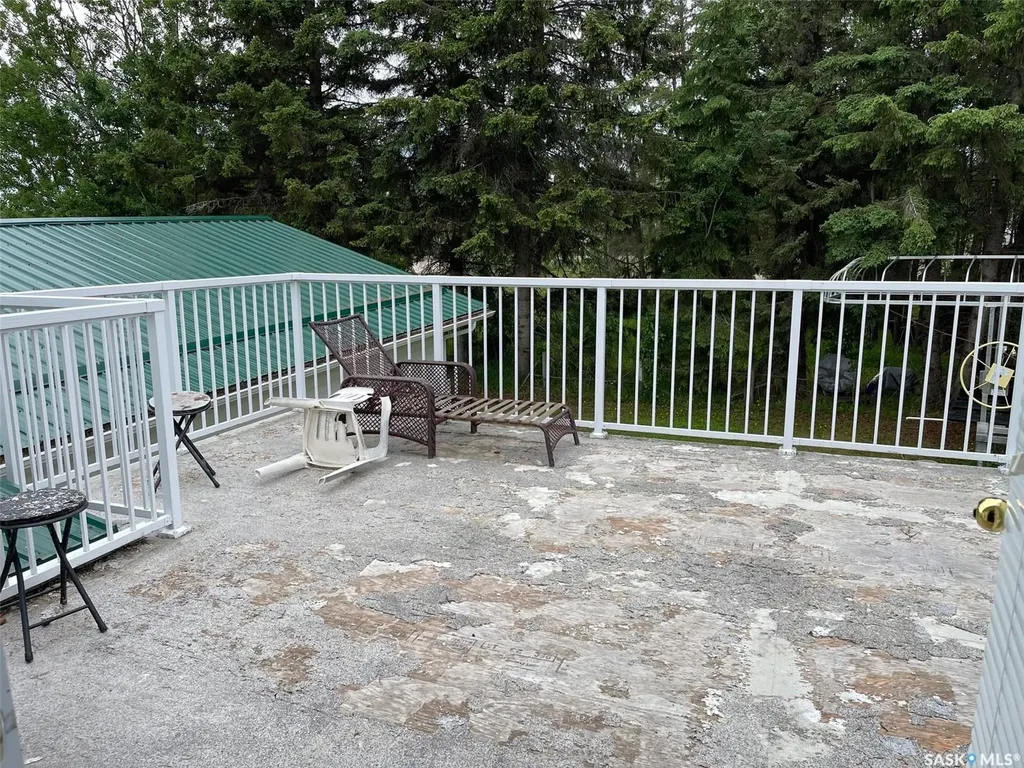 209 Pine Street Chitek Lake SK S0J 0L0