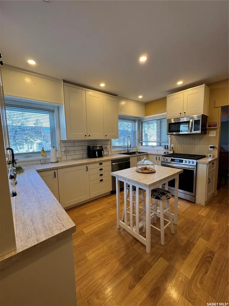 309 Prince Street Hudson Bay SK S0E 0Y0