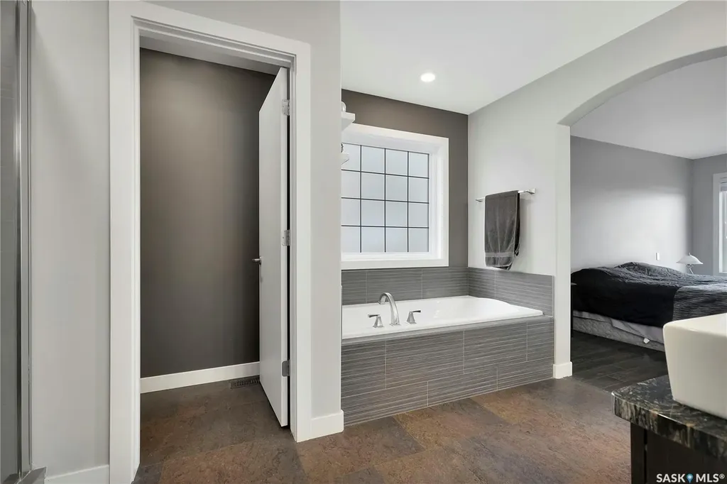 45 Crescent Drive Avonlea SK S0H 0C0