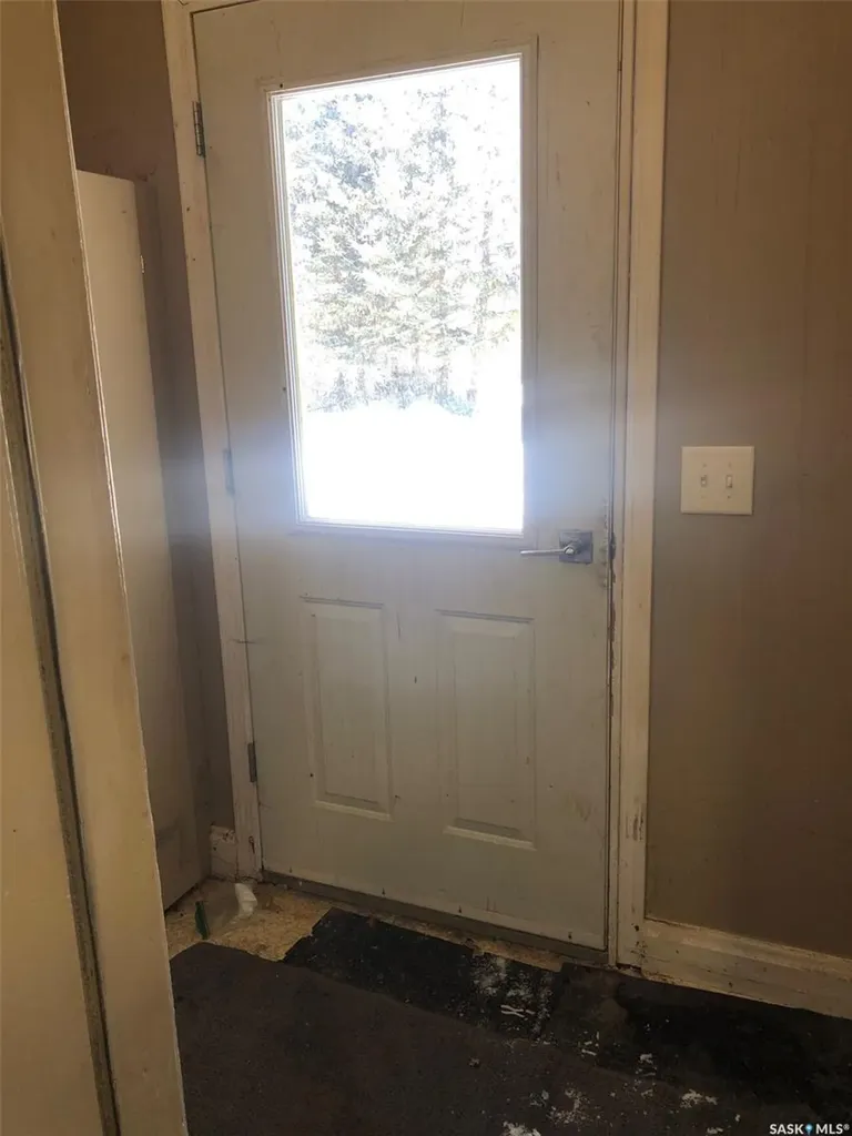 19 1st Avenue N Hyas SK S0A 1K0