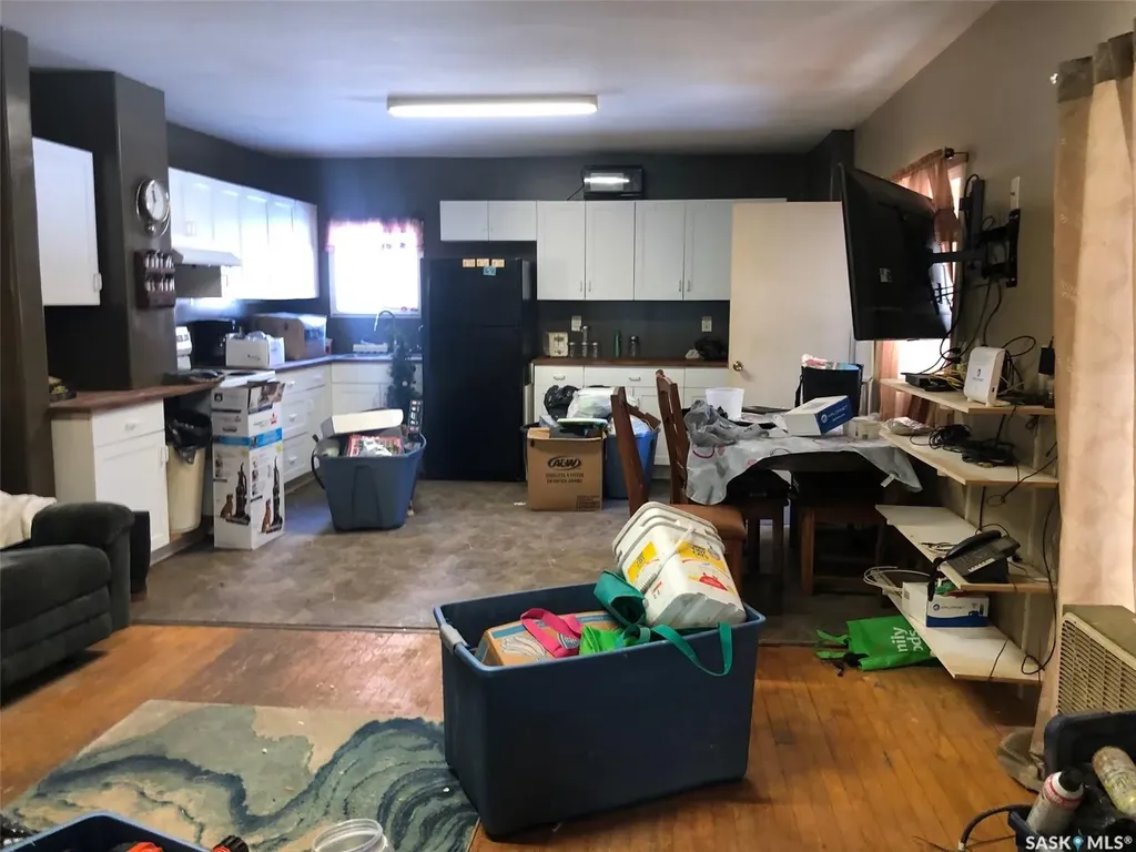 19 1st Avenue N Hyas SK S0A 1K0