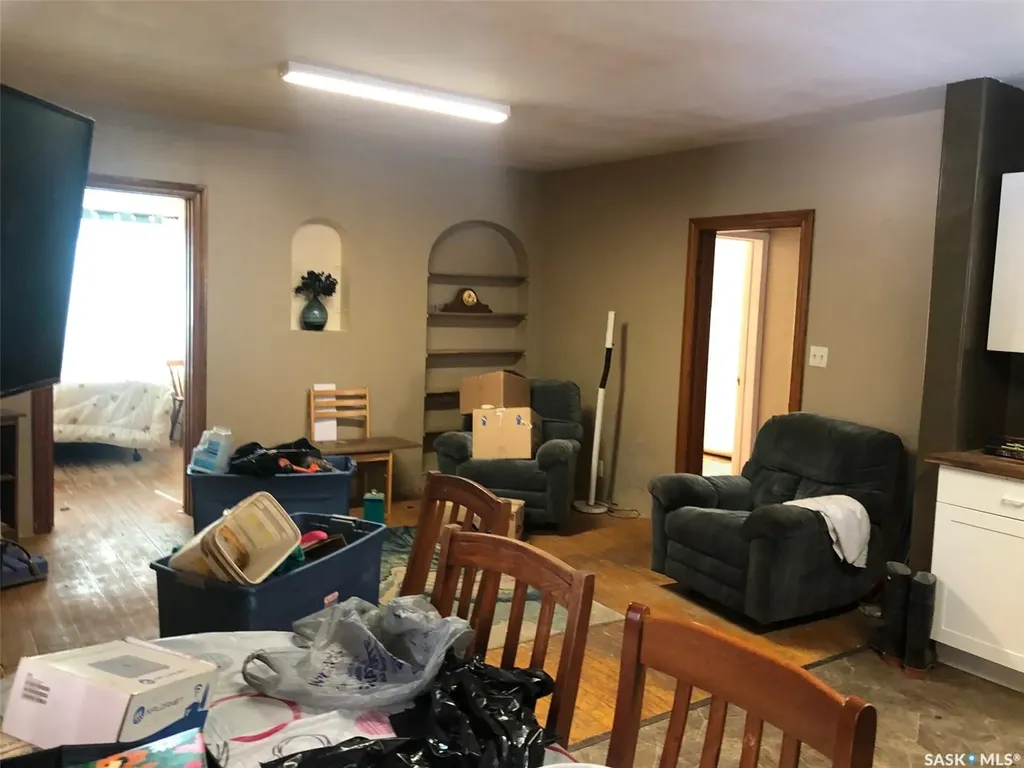 19 1st Avenue N Hyas SK S0A 1K0