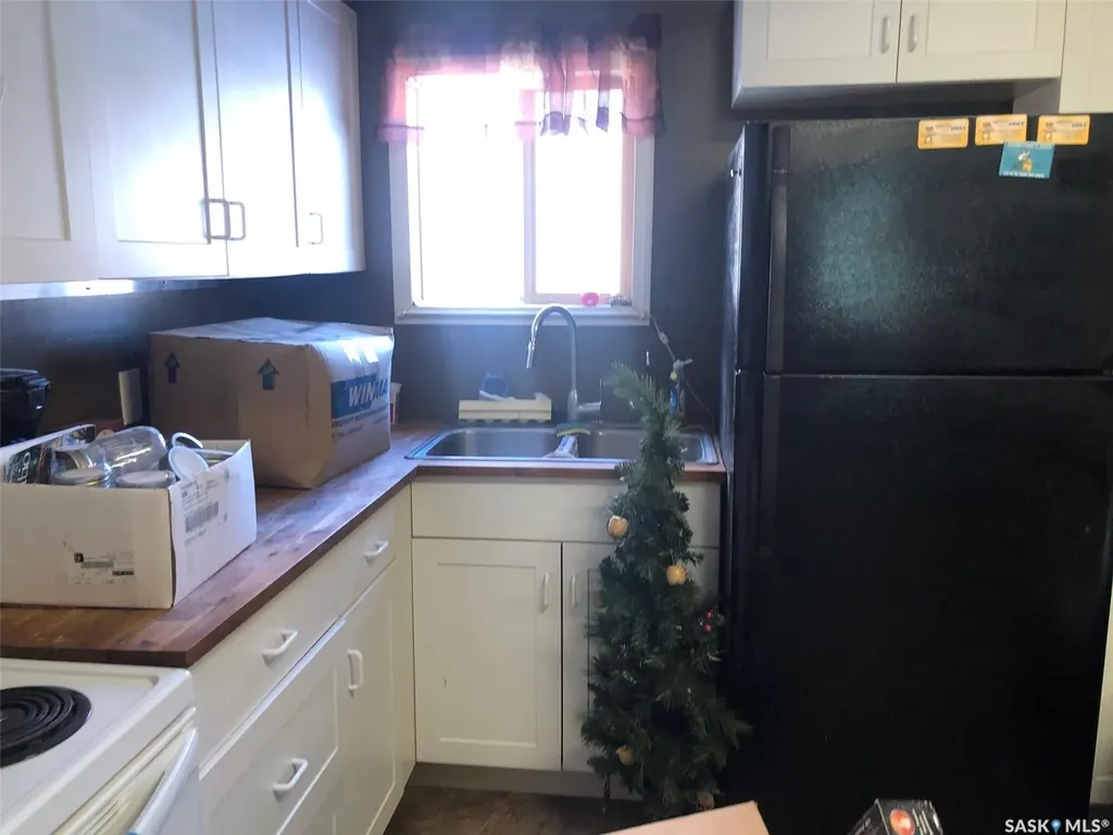 19 1st Avenue N Hyas SK S0A 1K0