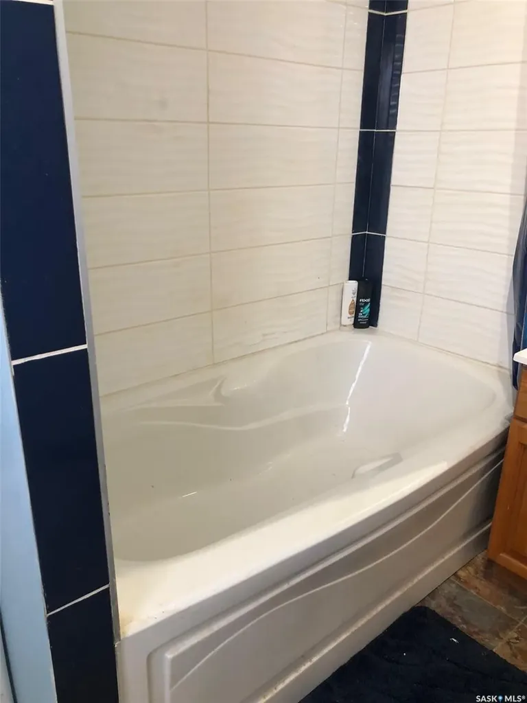 19 1st Avenue N Hyas SK S0A 1K0