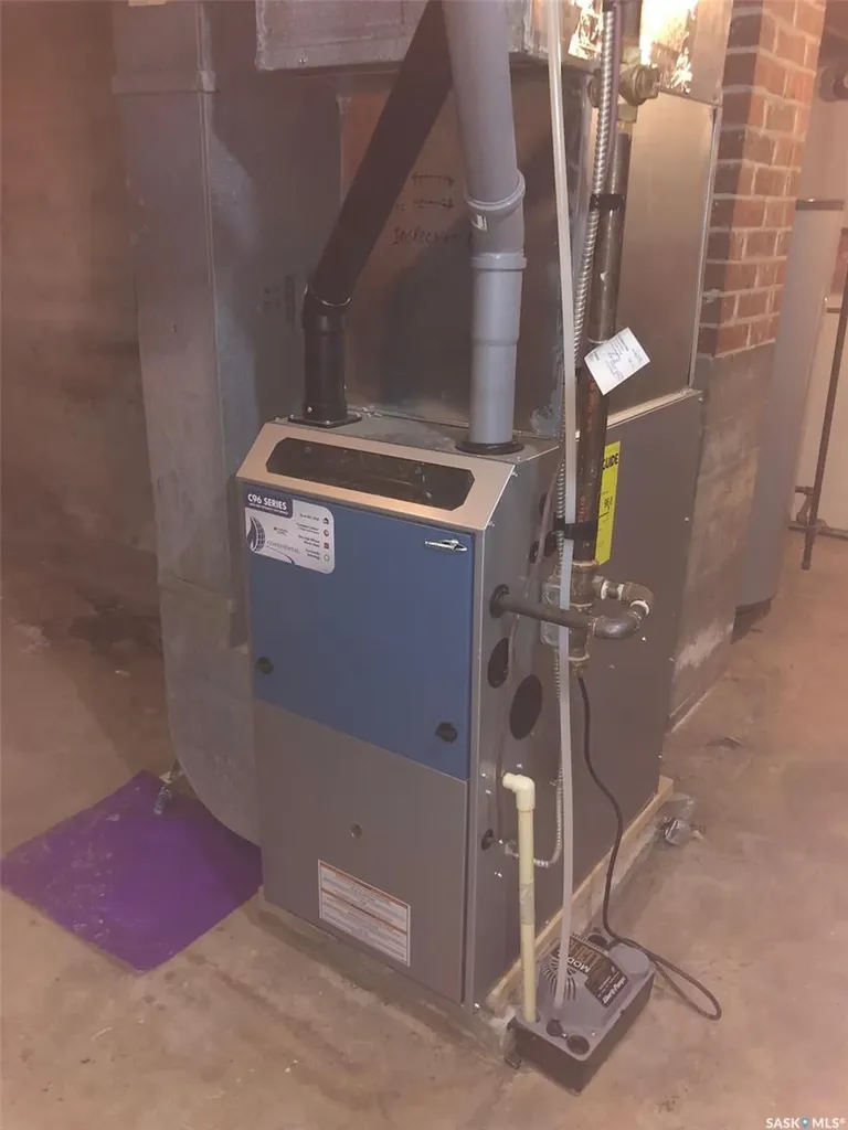 19 1st Avenue N Hyas SK S0A 1K0