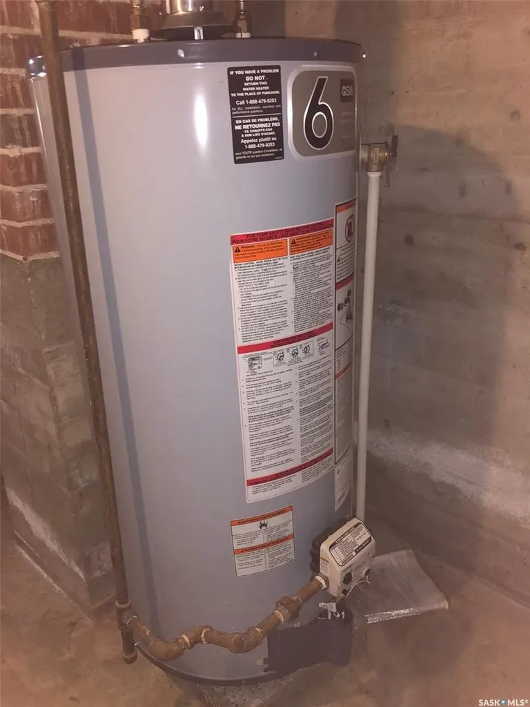 19 1st Avenue N Hyas SK S0A 1K0