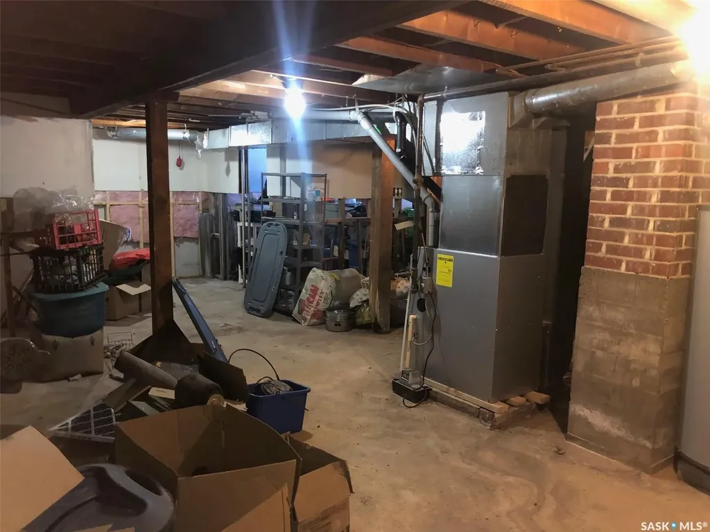 19 1st Avenue N Hyas SK S0A 1K0