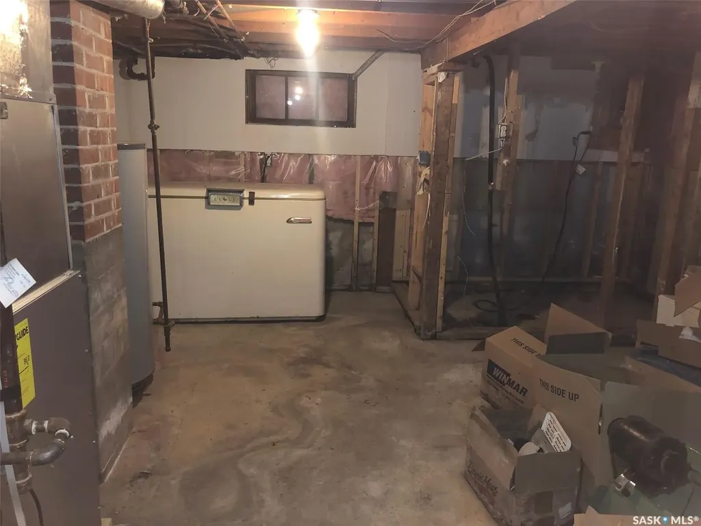 19 1st Avenue N Hyas SK S0A 1K0