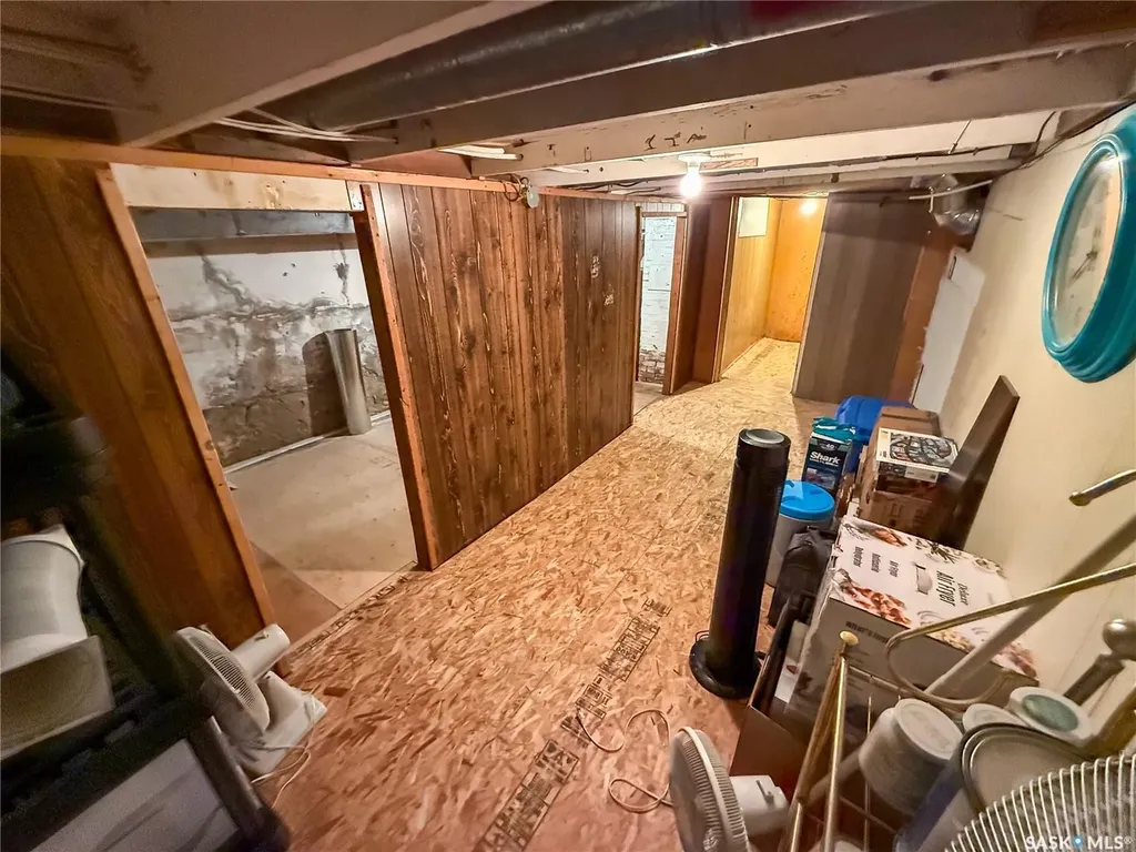 103 1st Street E Frontier SK S0N 0W0