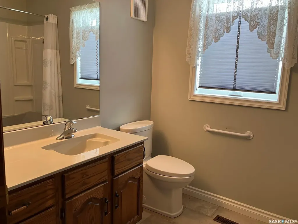 402 4th Street W Carrot River SK S0E 0L0