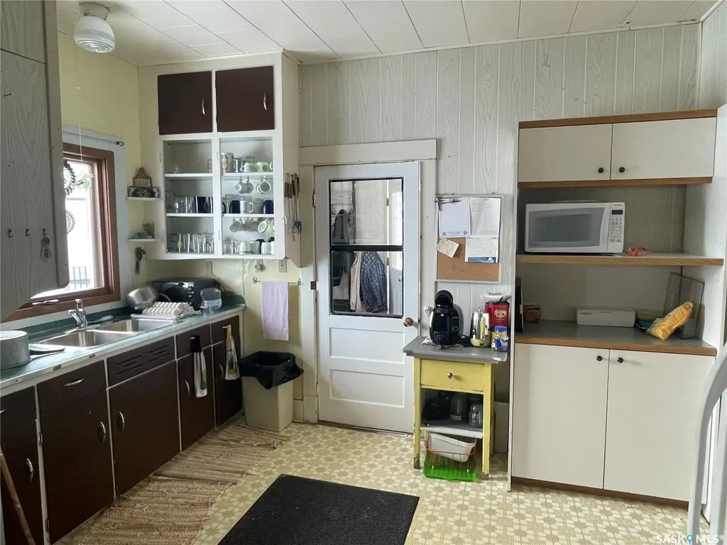 15 Kim Dawn Crescent Fishing Lake SK S0A 1Y0