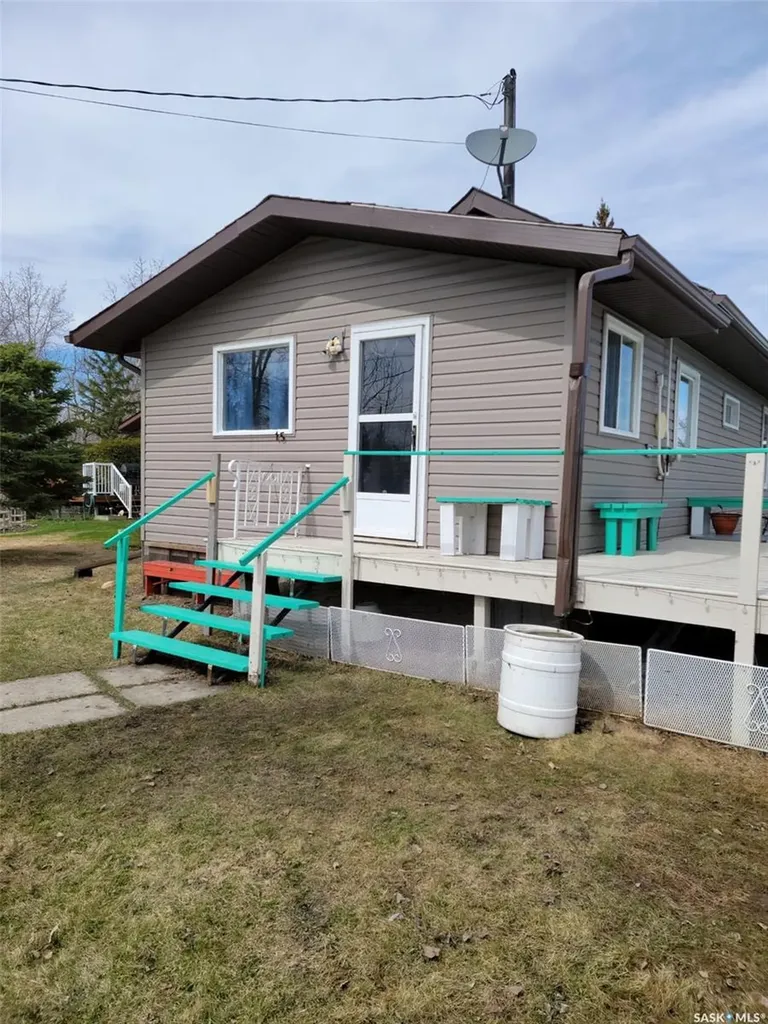 15 Kim Dawn Crescent Fishing Lake SK S0A 1Y0