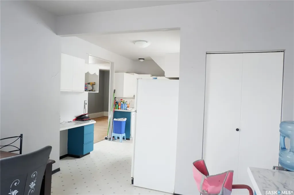 405 4th Avenue E Assiniboia SK S0H 0B0