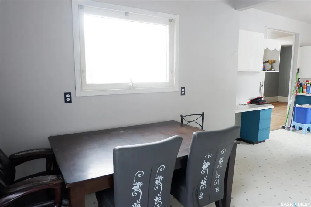 405 4th Avenue E Assiniboia SK S0H 0B0