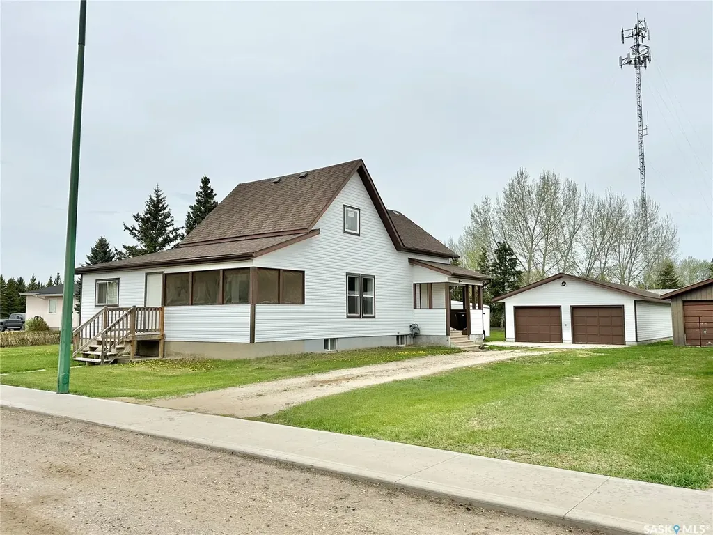 440 1st Avenue W Canwood SK S0J 0K0