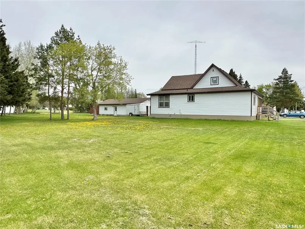 440 1st Avenue W Canwood SK S0J 0K0