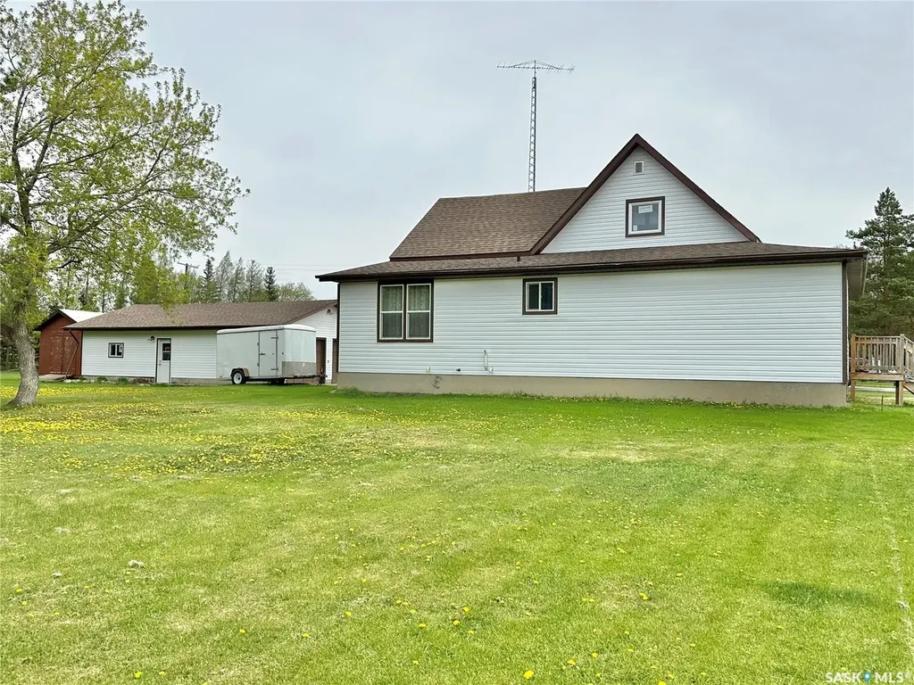 440 1st Avenue W Canwood SK S0J 0K0