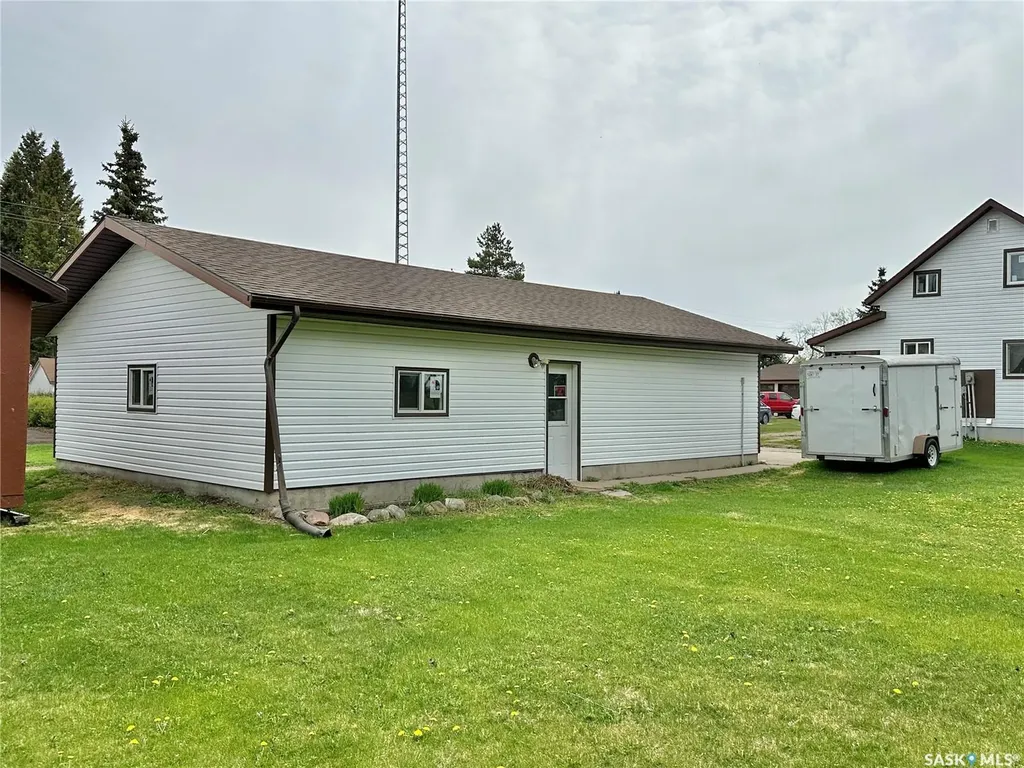 440 1st Avenue W Canwood SK S0J 0K0