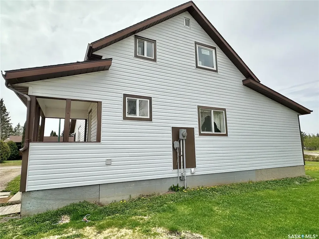 440 1st Avenue W Canwood SK S0J 0K0