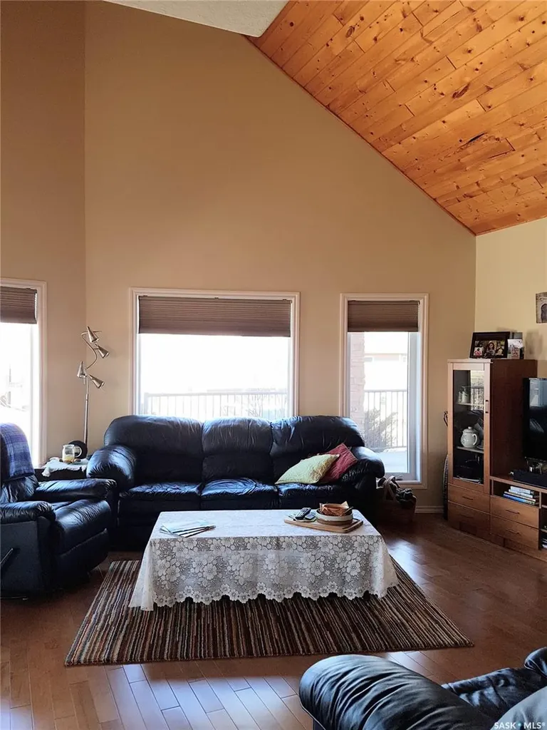 325 Ruby Drive Coteau Rm No. 255 SK S0L 0G0