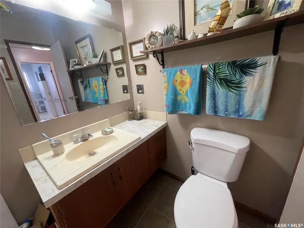 1001 2nd Street W Kindersley SK S0L 1S0