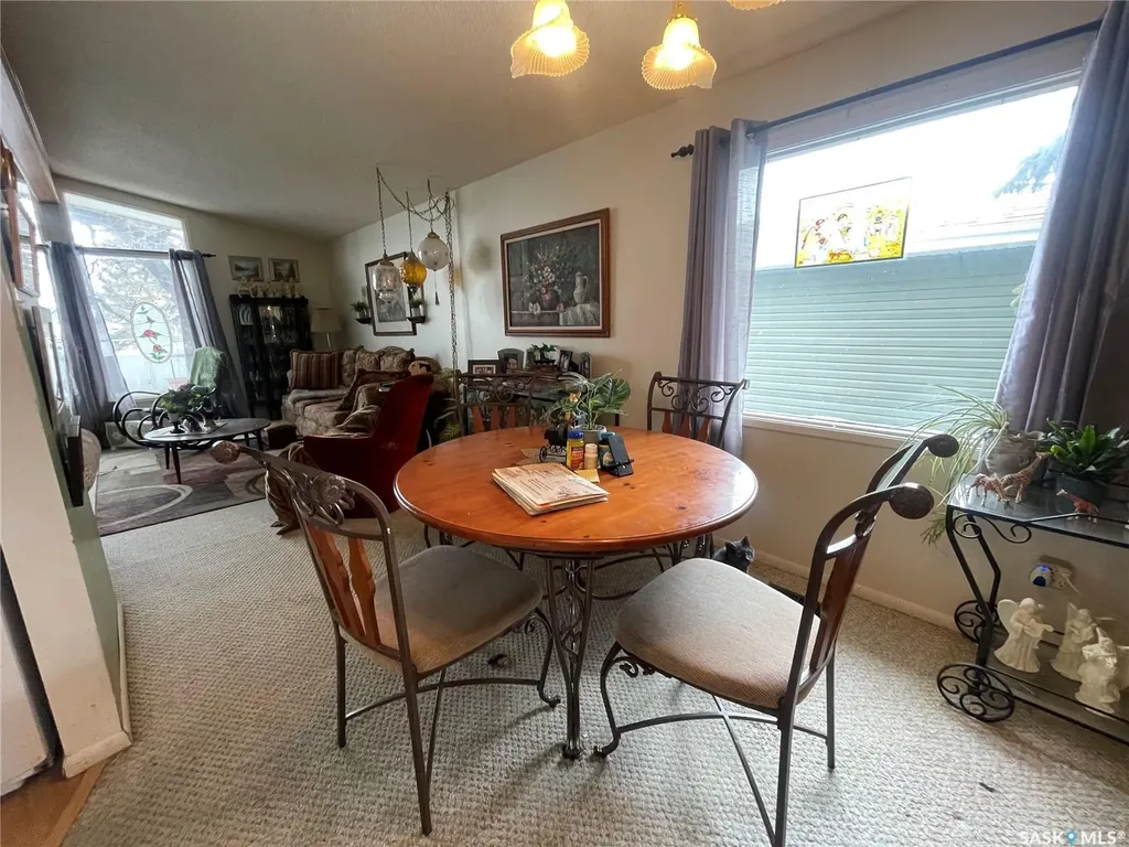 1001 2nd Street W Kindersley SK S0L 1S0