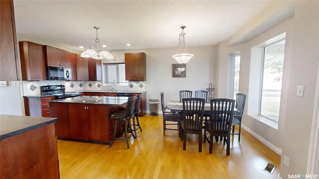 801 13th Avenue E Kindersley SK S0L 1S0