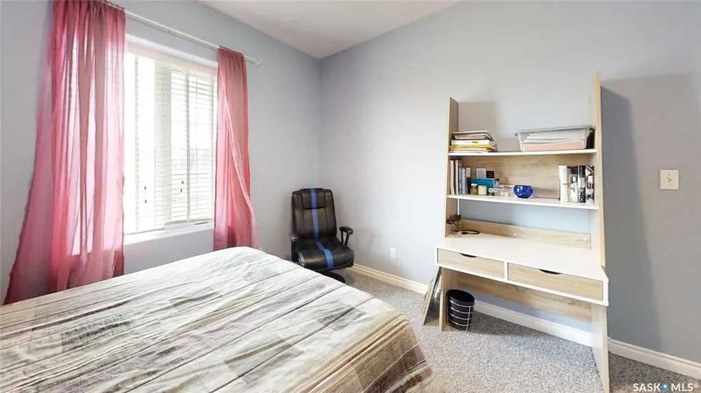 801 13th Avenue E Kindersley SK S0L 1S0