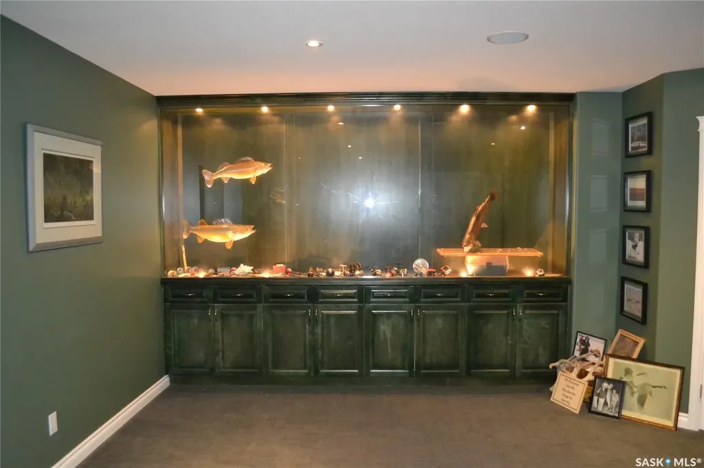 801 13th Avenue E Kindersley SK S0L 1S0