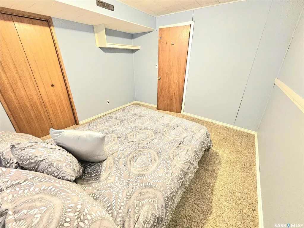 432 E Road Allowance Leader SK S0N 1H0