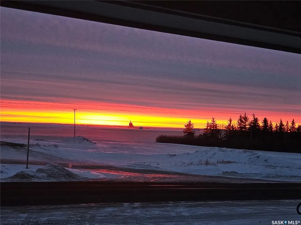 432 E Road Allowance Leader SK S0N 1H0