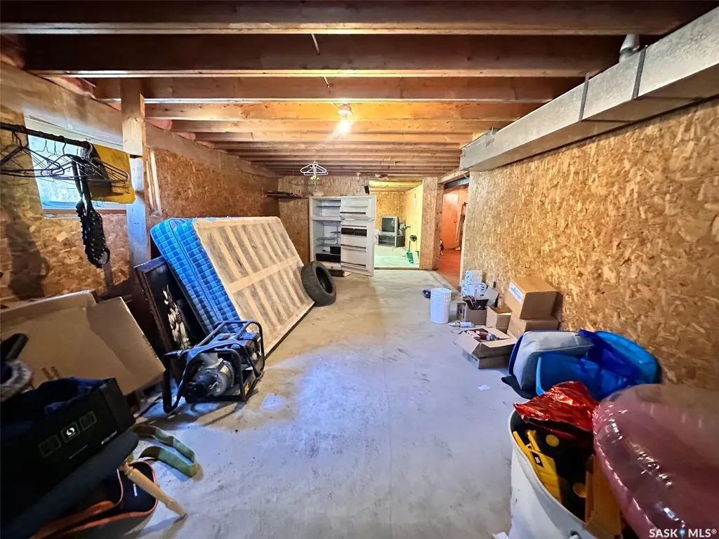 706 Railway Street Chitek Lake SK S0J 0L0