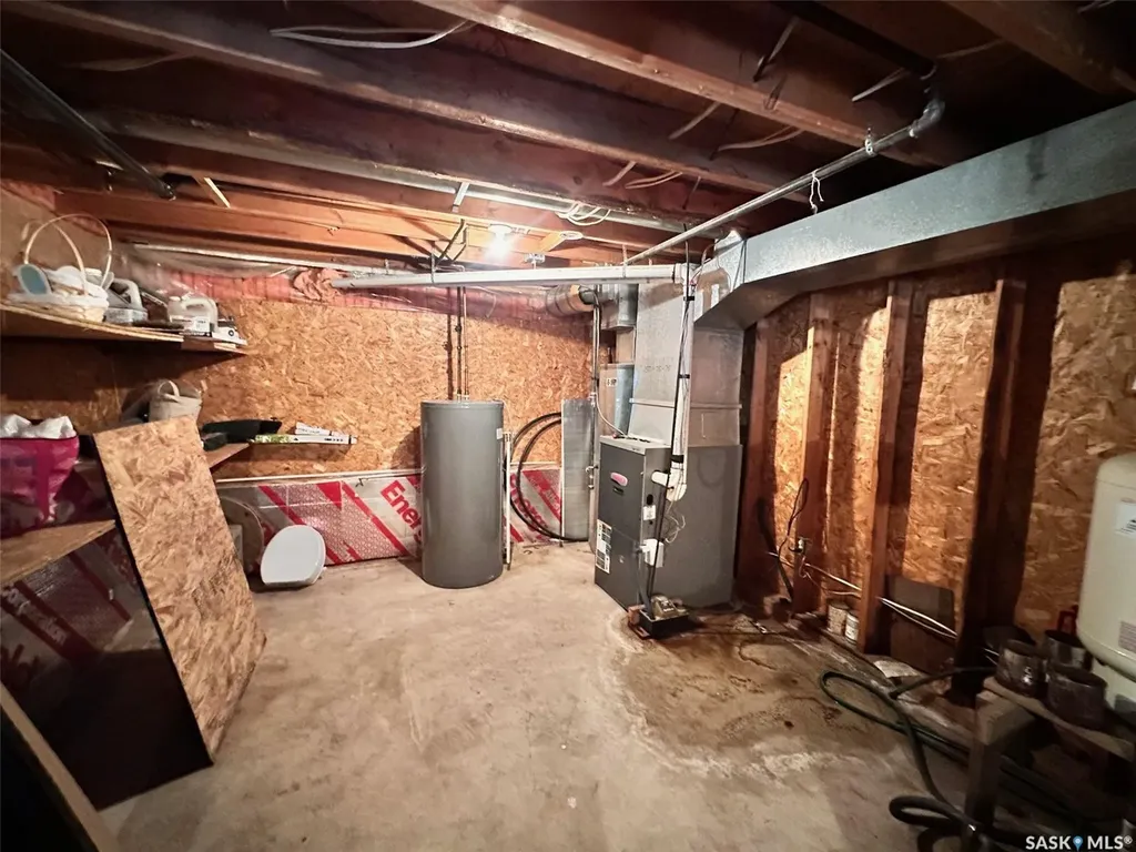 706 Railway Street Chitek Lake SK S0J 0L0