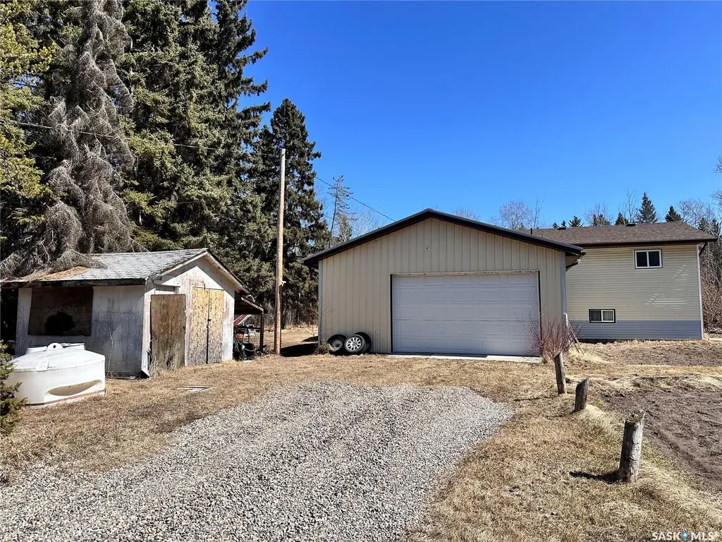 706 Railway Street Chitek Lake SK S0J 0L0