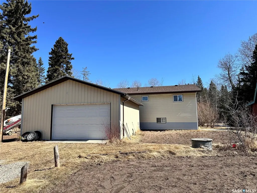 706 Railway Street Chitek Lake SK S0J 0L0