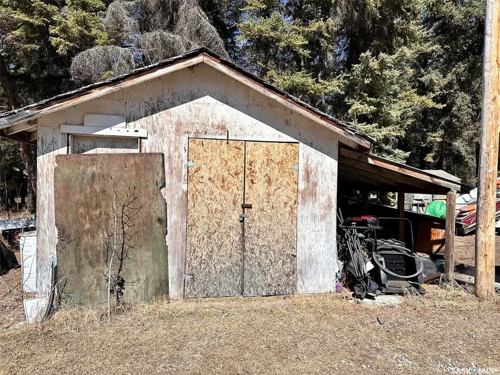 706 Railway Street Chitek Lake SK S0J 0L0