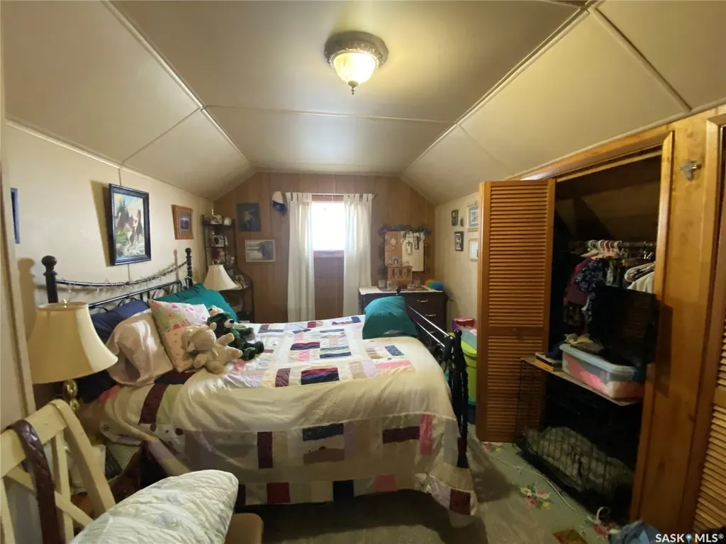 819 3rd Avenue N Alsask SK S0L 0A8