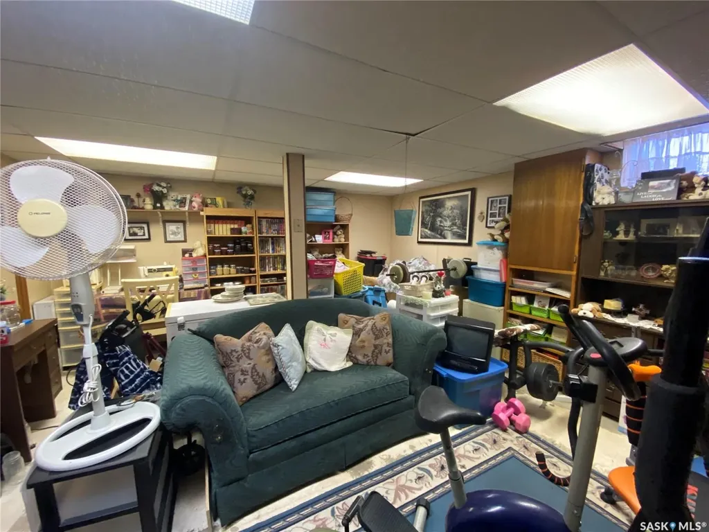 819 3rd Avenue N Alsask SK S0L 0A8