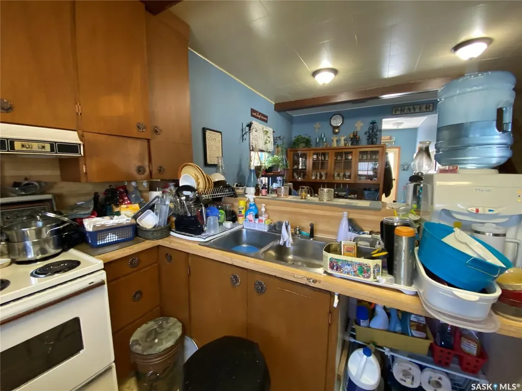 819 3rd Avenue N Alsask SK S0L 0A8